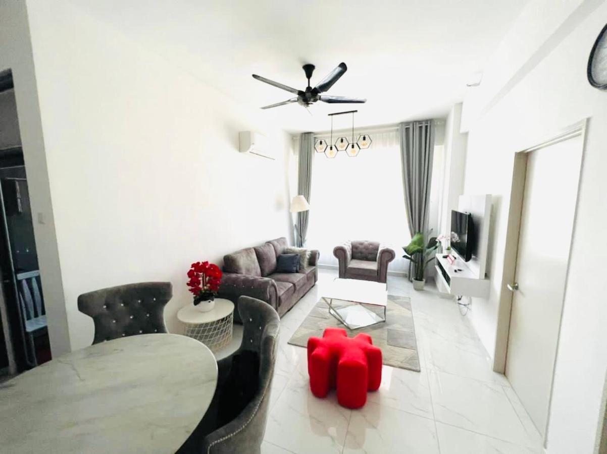 Deena Suite At Troika ,Kota Bharu Exterior photo